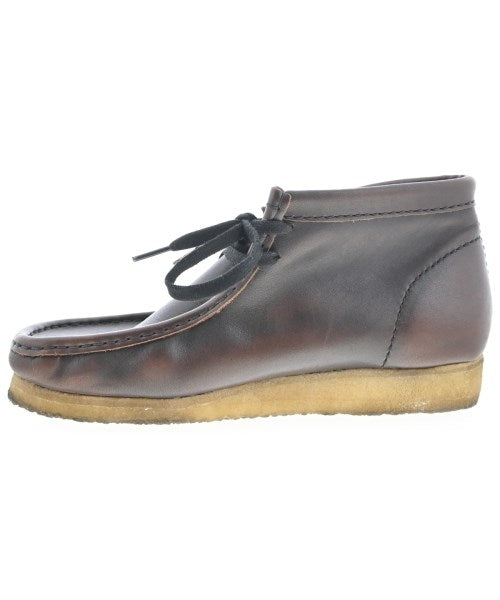 clarks 靴子