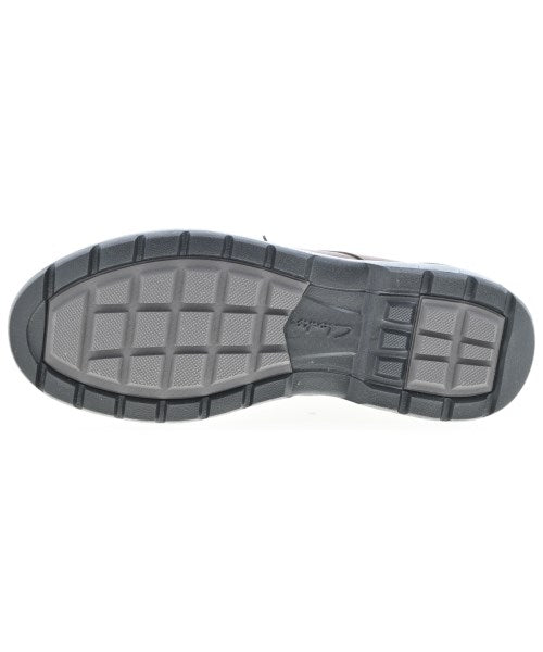 clarks 靴子