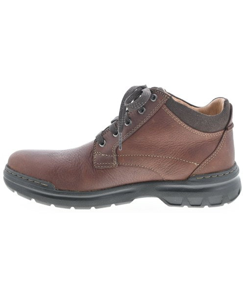 clarks 靴子