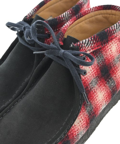 clarks 靴子