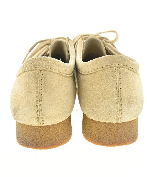 clarks 靴子
