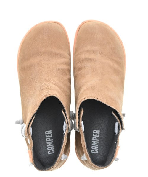 CAMPER 靴子