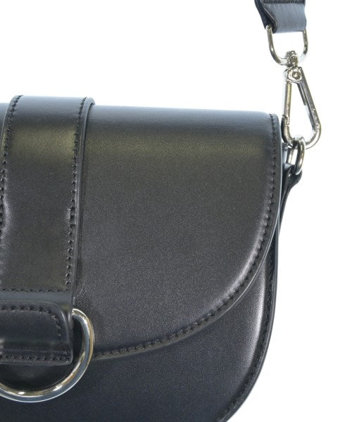 DRESSTERIOR 肩背包