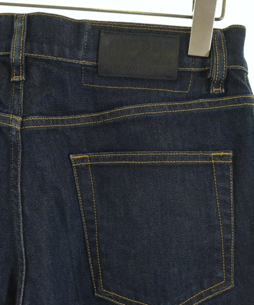 DIESEL 牛仔褲