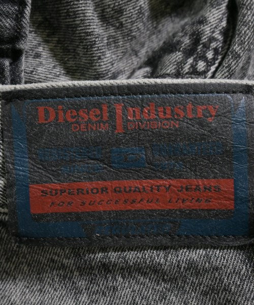 DIESEL 牛仔褲