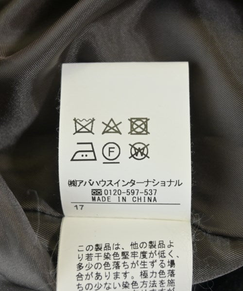 Rouge vif 風衣