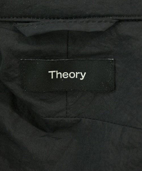 Theory 羽絨夾克/背心