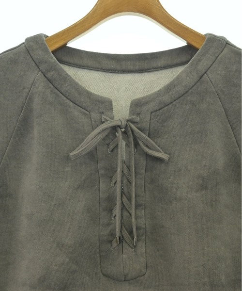 GRACE Class T恤/上衣