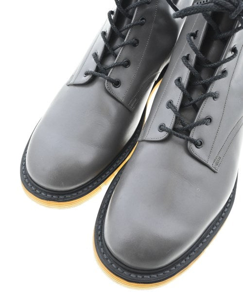 foot the coacher 靴子