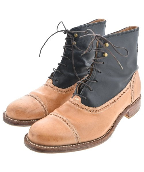 foot the coacher 靴子