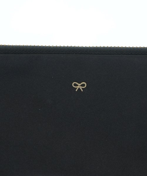 ANYA HINDMARCH 手拿包