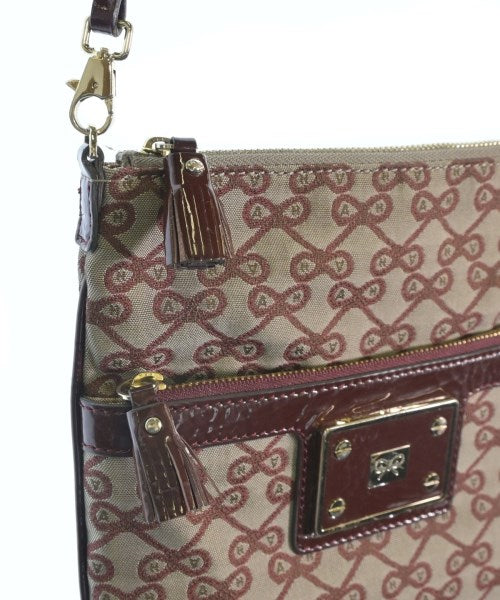 ANYA HINDMARCH 肩背包