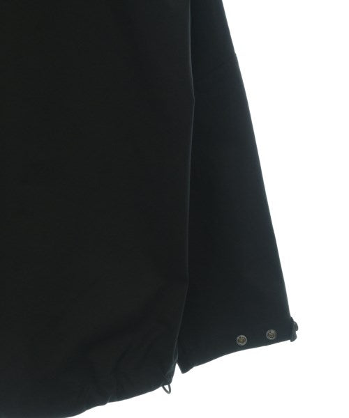 C.P COMPANY 山系外套