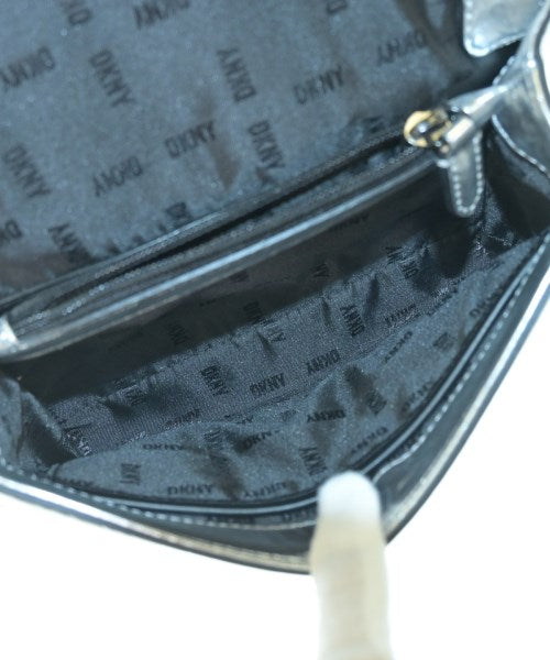DKNY 肩背包