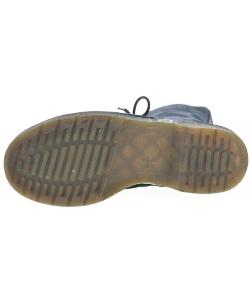 UNSQUEAKY 靴子
