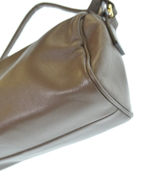 russet 肩背包