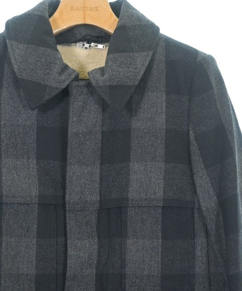 green 支撐領外套