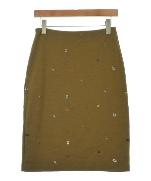 mina perhonen 膝上裙