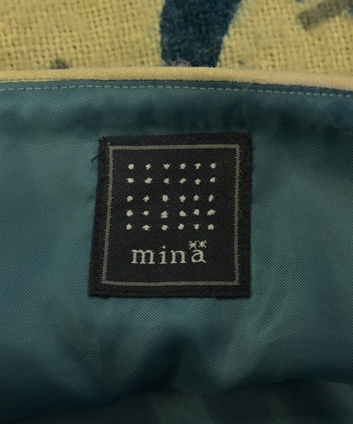 mina perhonen 膝上裙