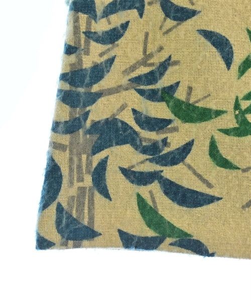 mina perhonen 膝上裙