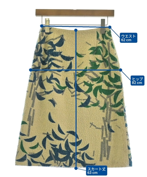 mina perhonen 膝上裙