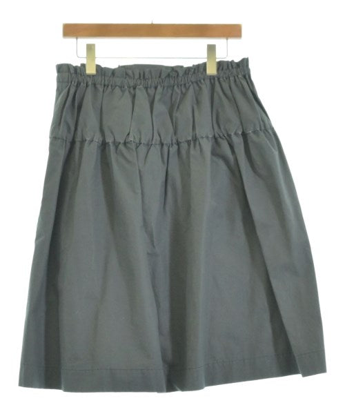 mina perhonen 膝上裙