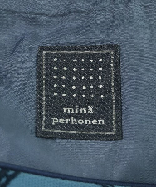 mina perhonen 膝上裙