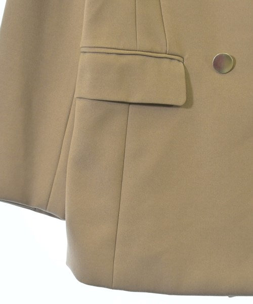 Apuweiser-riche 西裝外套