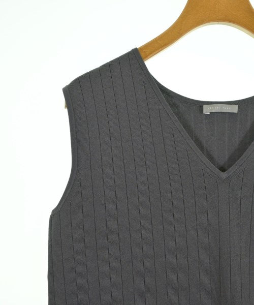 theory luxe 無袖上衣