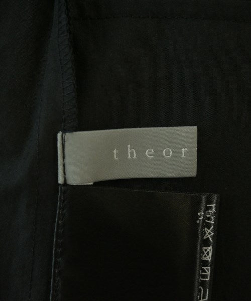 theory luxe 膝上裙