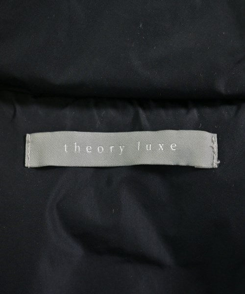 theory luxe 羽絨夾克/背心