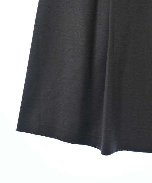 theory luxe 膝上裙