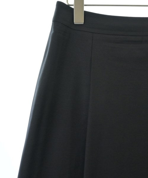 theory luxe 膝上裙