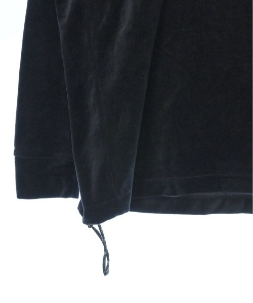 un noeud T恤/上衣