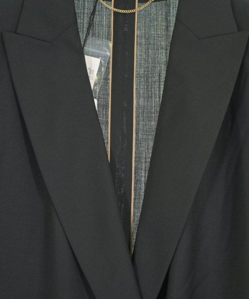 BEIGE, 切斯特披風