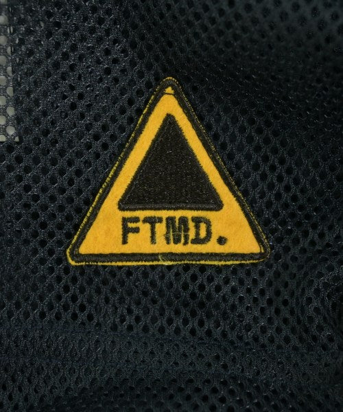 FUTUREMADE STUDIO T恤/上衣
