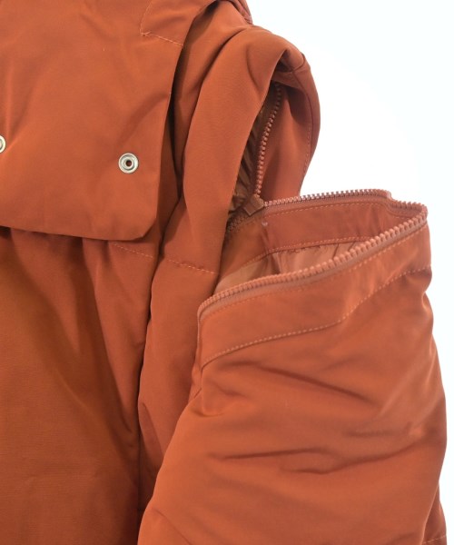 SLY 羽絨夾克/背心