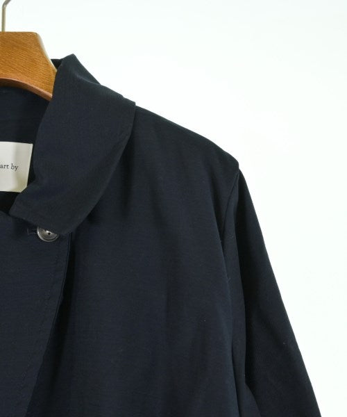 apart by lowrys 風衣