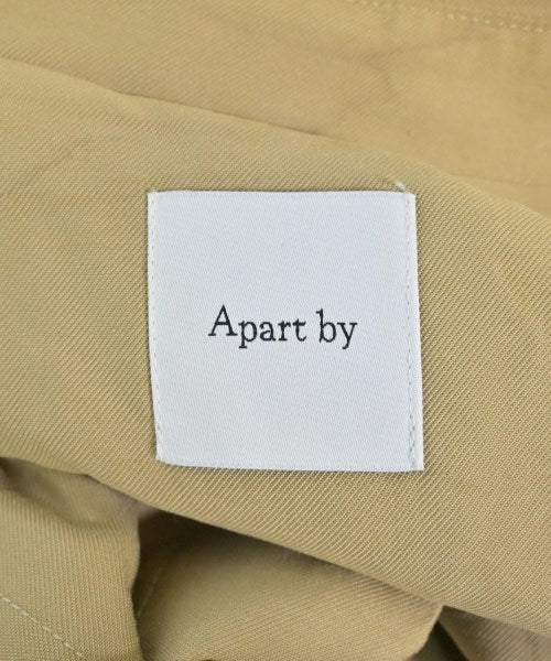 apart by lowrys 外套