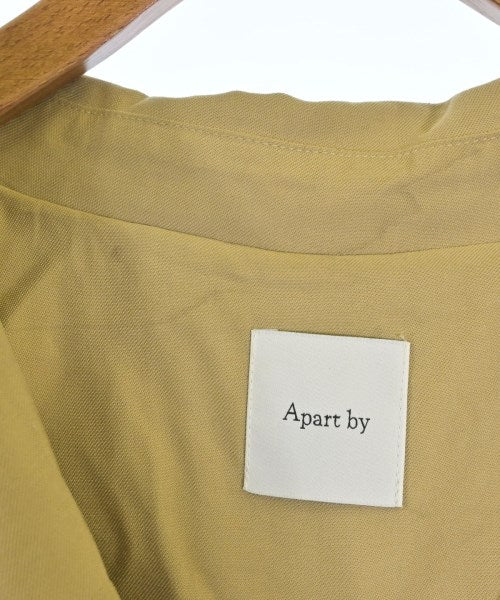 apart by lowrys 外套