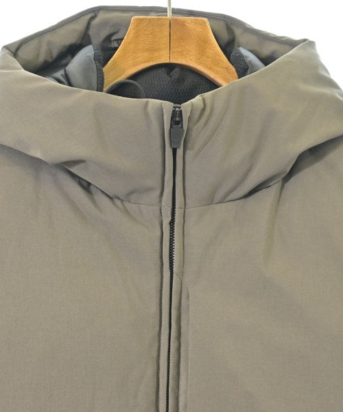 BEAUTY&YOUTH UNITED ARROWS 羽絨夾克/背心