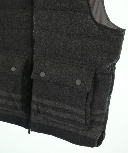 White Mountaineering 羽絨夾克/背心