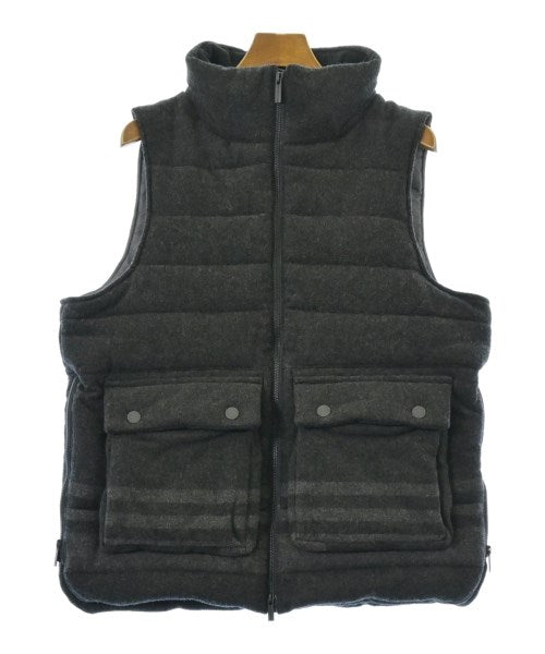 White Mountaineering 羽絨夾克/背心