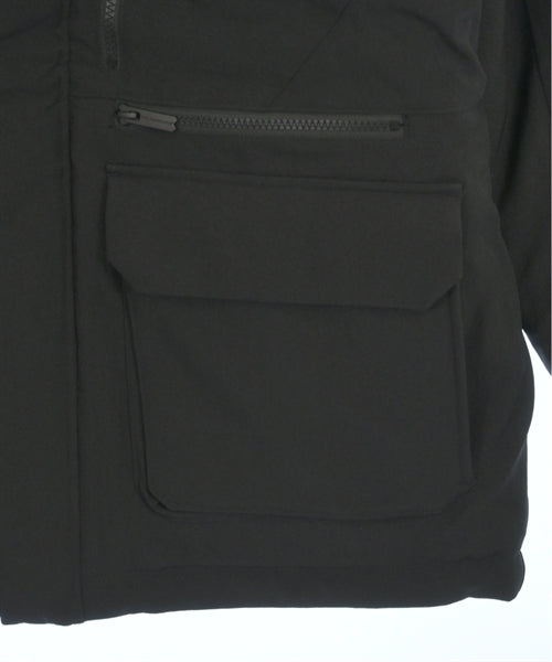 White Mountaineering 羽絨夾克/背心