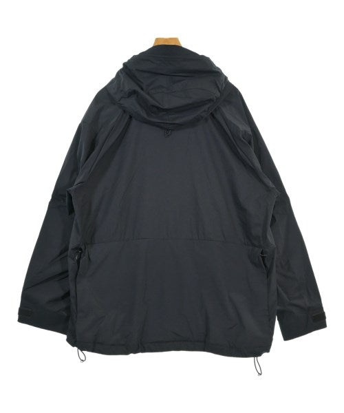 White Mountaineering 山系外套