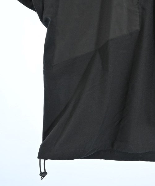 White Mountaineering T恤/上衣