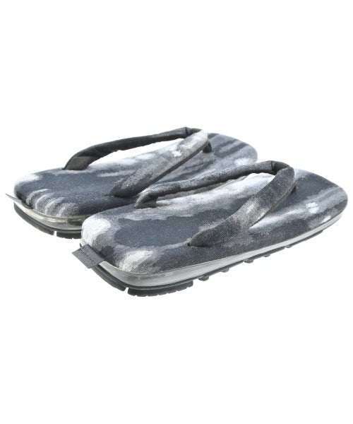White Mountaineering 涼鞋