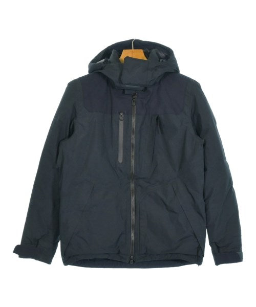 White Mountaineering 羽絨夾克/背心