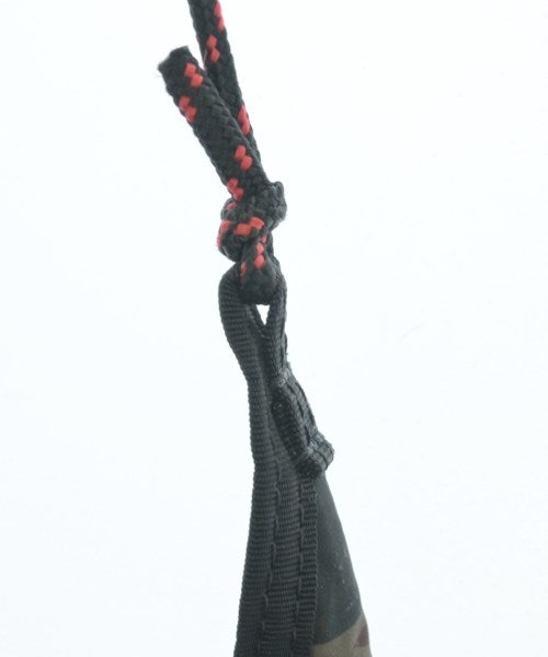 White Mountaineering 肩背包