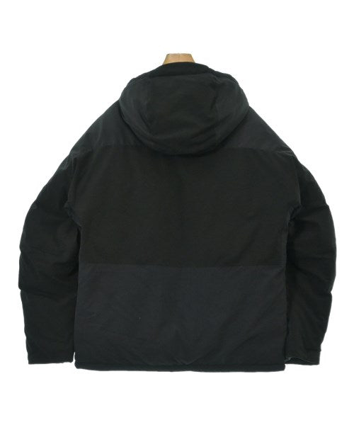 White Mountaineering 羽絨夾克/背心